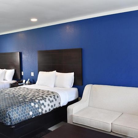 Rodeway Inn Swainsboro Zewnętrze zdjęcie