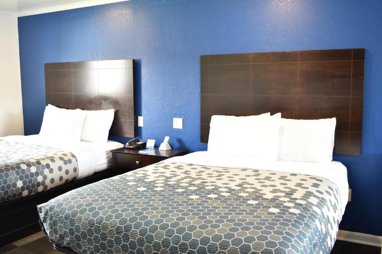 Rodeway Inn Swainsboro Zewnętrze zdjęcie