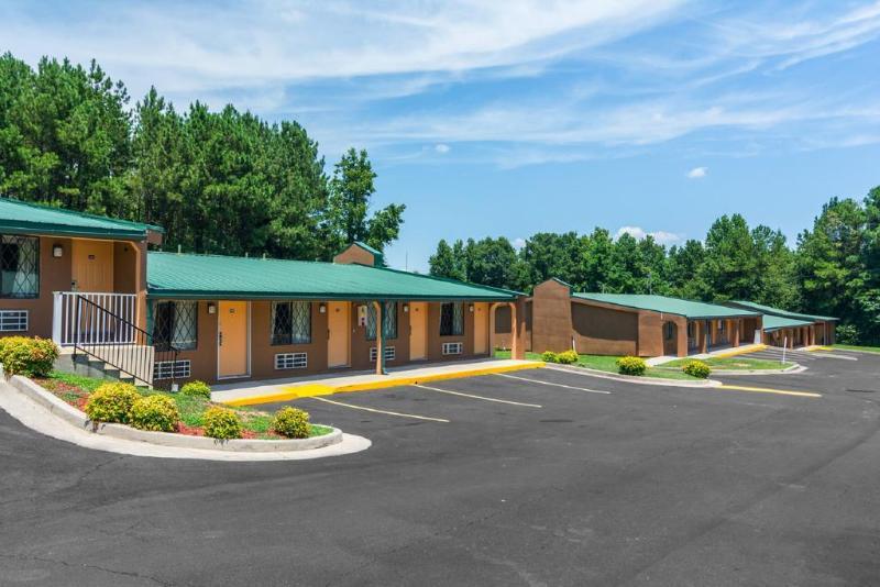 Rodeway Inn Swainsboro Zewnętrze zdjęcie