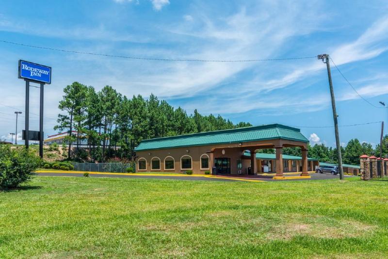 Rodeway Inn Swainsboro Zewnętrze zdjęcie