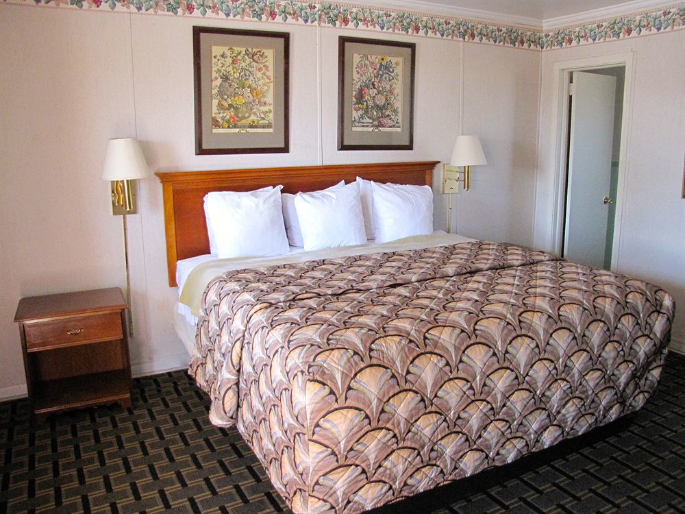 Rodeway Inn Swainsboro Zewnętrze zdjęcie