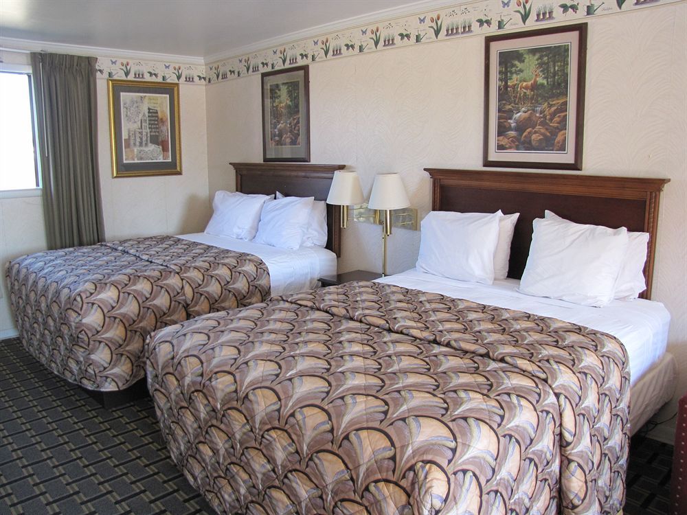 Rodeway Inn Swainsboro Zewnętrze zdjęcie