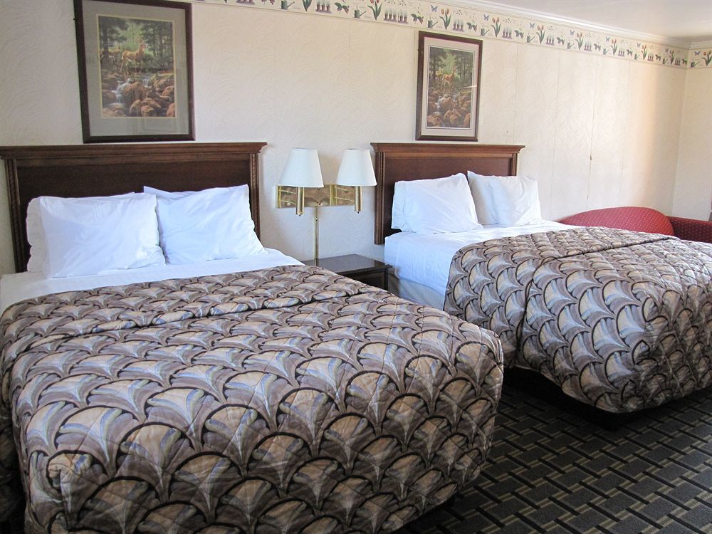 Rodeway Inn Swainsboro Zewnętrze zdjęcie
